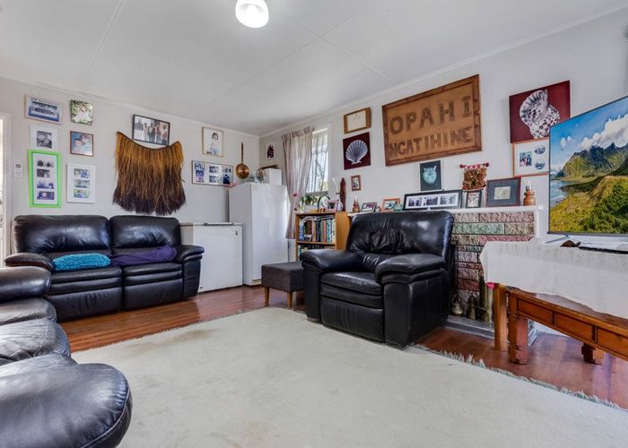  at 180 Tennessee Avenue, Mangere, Manukau City, Auckland