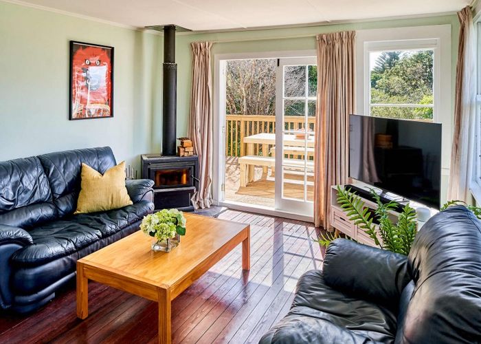  at 10 Hiwi Crescent, Titahi Bay, Porirua