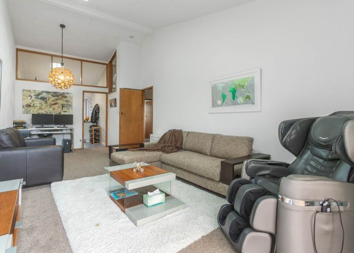  at 1/101 Selwyn Road, Howick, Auckland