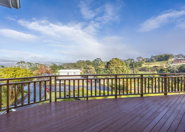  at 7 Chamberlain Road, Massey, Waitakere City, Auckland