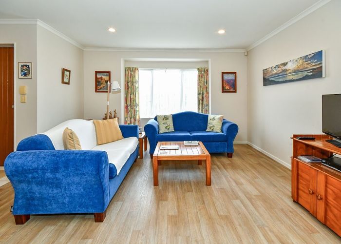  at 46 Blackwood Drive, Wattle Downs, Manukau City, Auckland