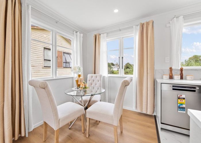  at 42 Williams Crescent, Otara, Manukau City, Auckland