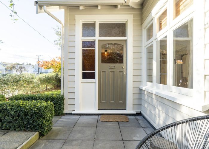  at 6 Albert Street, Saint Clair, Dunedin