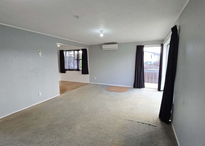  at 12 Ellison Place, Pakuranga Heights, Manukau City, Auckland