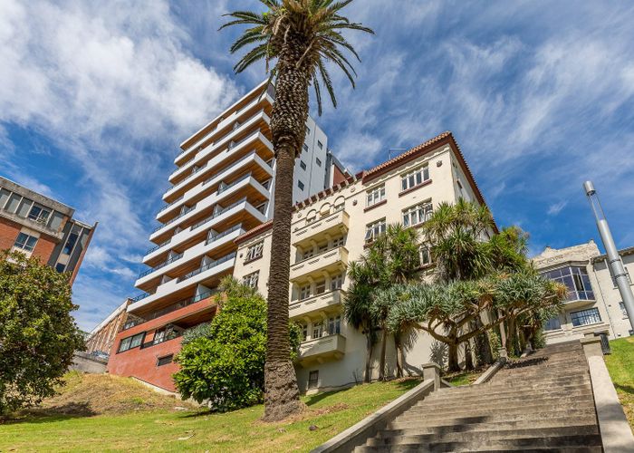  at 8/20 Poynton Terrace, Auckland Central, Auckland