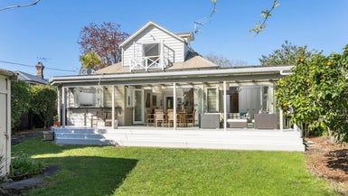  at 3 Kelly Street, Mount Eden, Auckland