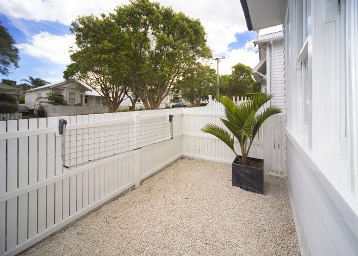  at 1/22 Islington Street, Ponsonby, Auckland City, Auckland
