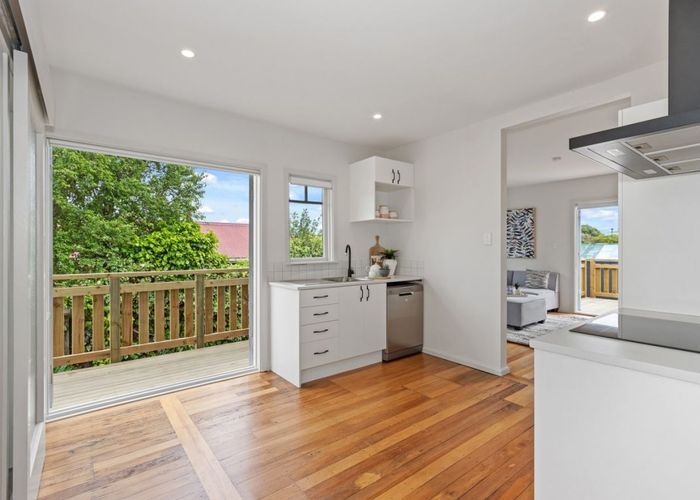  at 11 Glenrowan Avenue, Avondale, Christchurch