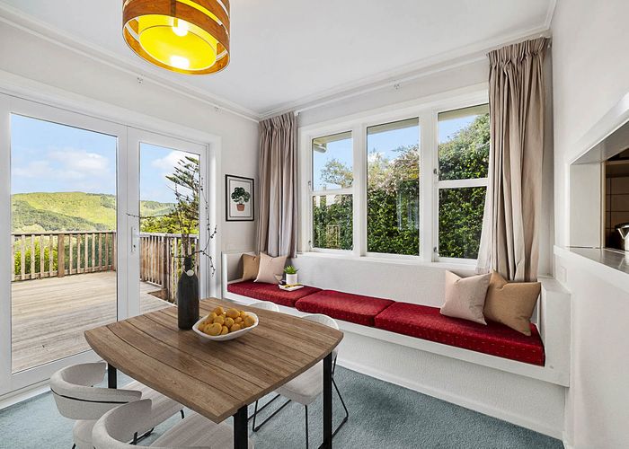  at 20 Bedford Street, Northland, Wellington