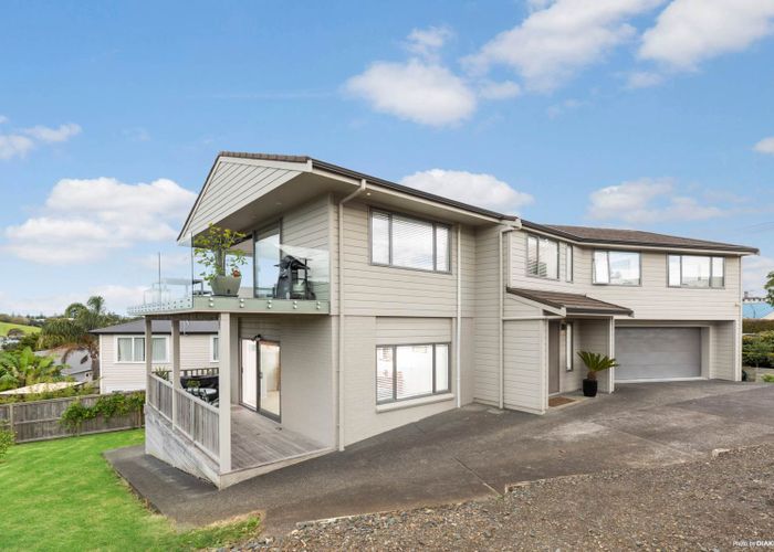  at 8 Berwick Street, Glendowie, Auckland