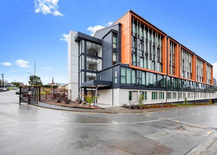  at 10F/30 Westward Ho, Glen Eden, Waitakere City, Auckland