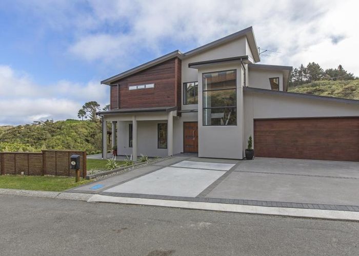  at 15 Oceanview Terrace, Tirohanga, Lower Hutt