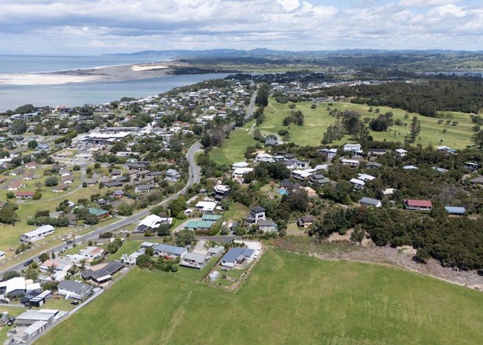  at 8 Butler Lane, Mangawhai Heads, Mangawhai