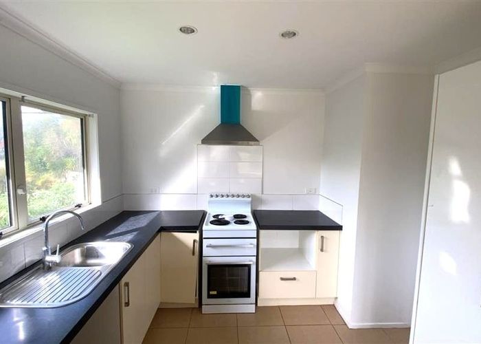  at 11A Hollinbrigg Place, Manurewa, Manukau City, Auckland