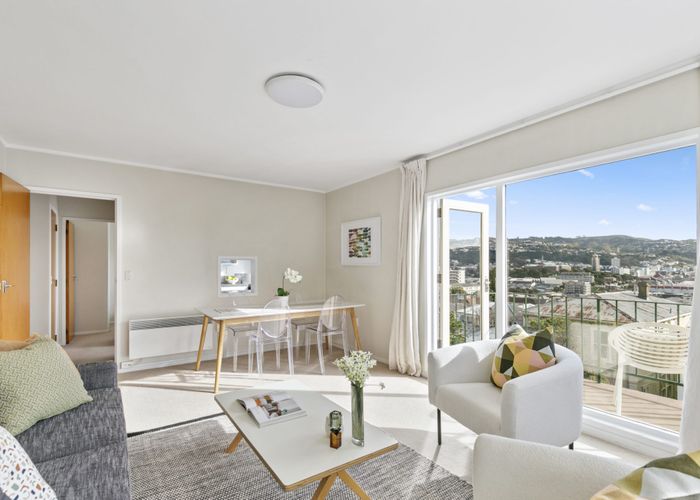  at 6/2 Scarborough Terrace, Mount Victoria, Wellington