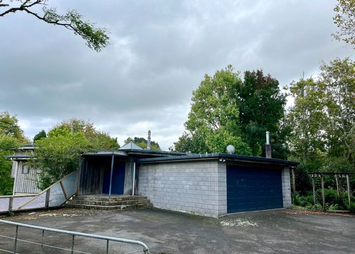  at 62 Blackbridge Road, Albany