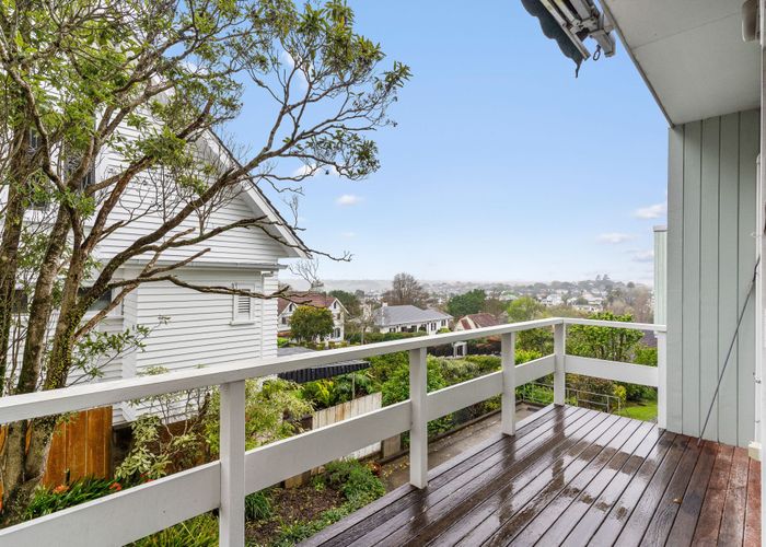  at 1/43 Victoria Avenue, Remuera, Auckland