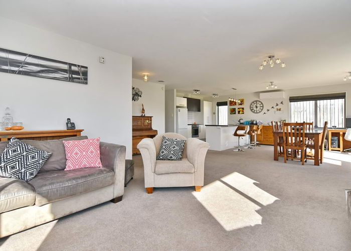  at 12 Stonebridge Lane, Oxford, Oxford