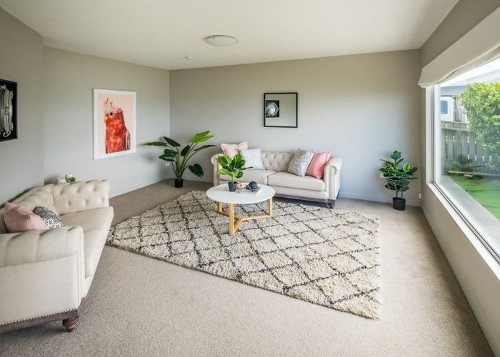  at 18 Dargle Way, Island Bay, Wellington