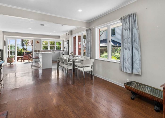  at 28 James Laurie Street, Henderson, Waitakere City, Auckland