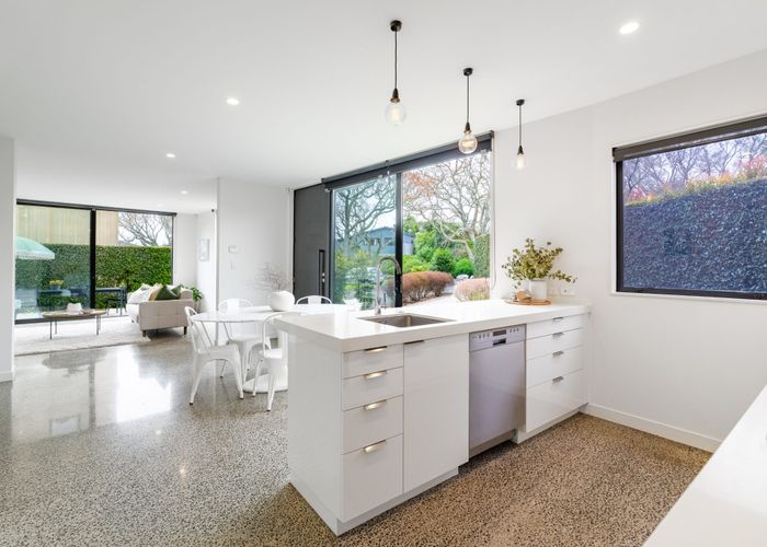  at 4 Malvern Road, Morningside, Auckland City, Auckland