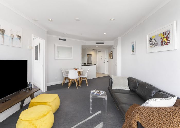  at 9-17 Byron Avenue, Takapuna, North Shore City, Auckland