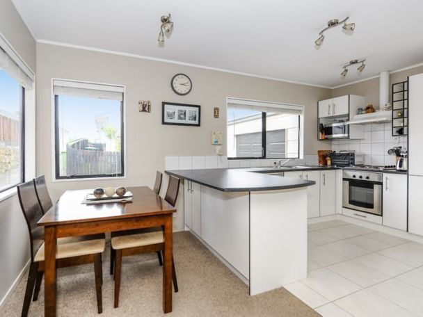  at 76B Panorama Road, Mount Wellington, Auckland City, Auckland