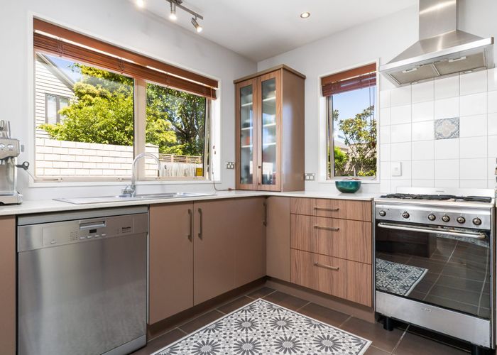  at 4 Fieldstone Lane, Spreydon, Christchurch City, Canterbury