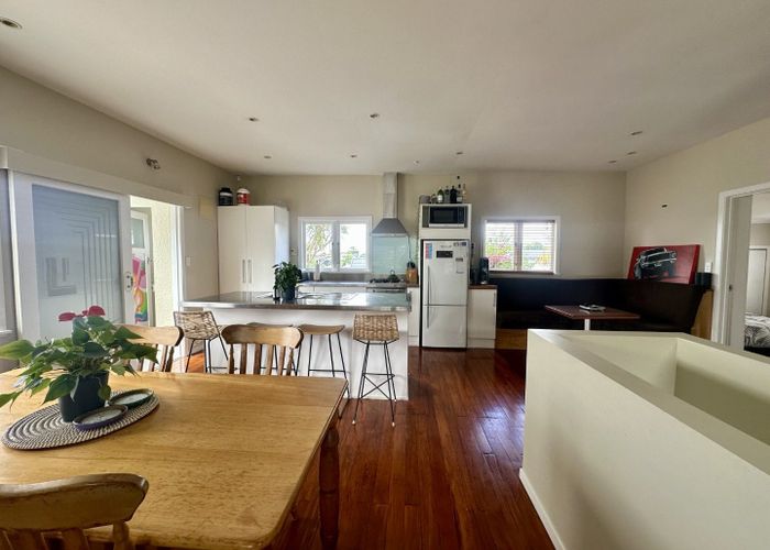  at 26 Dallinghoe Crescent, Milford, North Shore City, Auckland