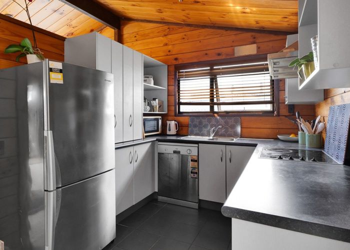  at 17A St Ives Grove, Whalers Gate, New Plymouth
