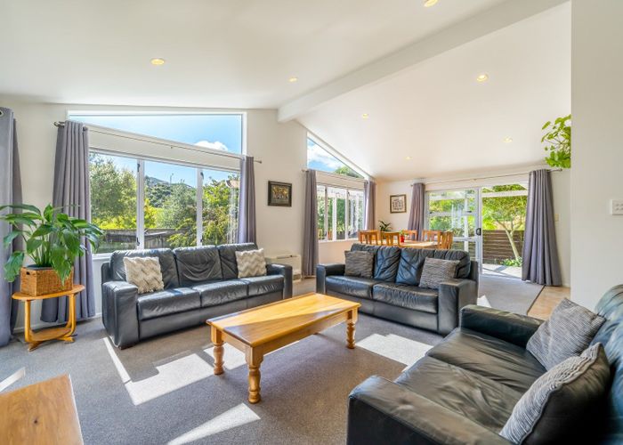  at 30 Longfellow Street, Trentham, Upper Hutt