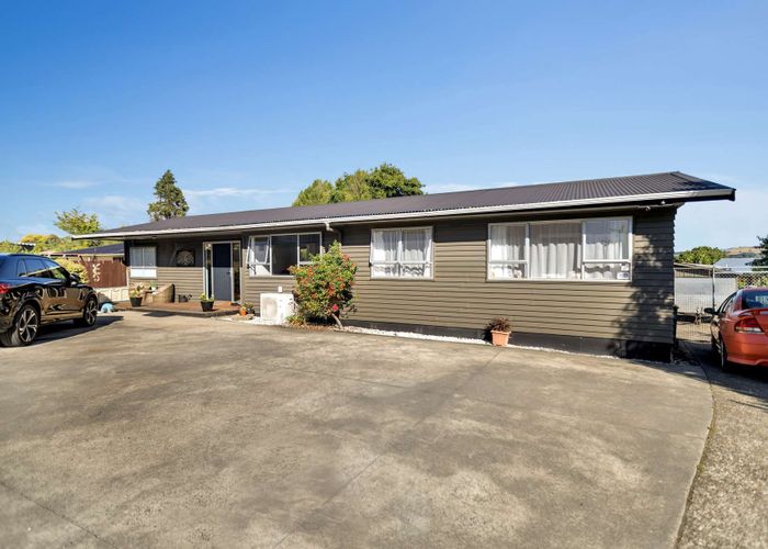  at 10 Bay Grove, Pukehangi, Rotorua