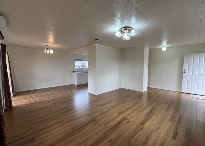  at 28 Cabello Place, Unsworth Heights, North Shore City, Auckland