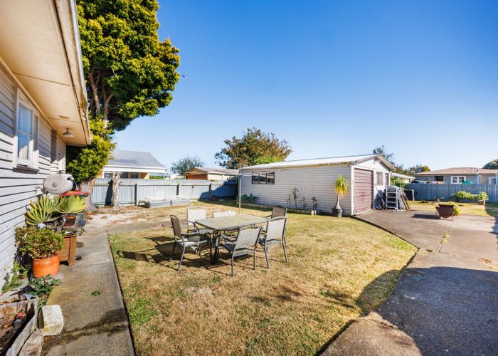  at 17 Sefton Avenue, Highbury, Palmerston North, Manawatu / Whanganui