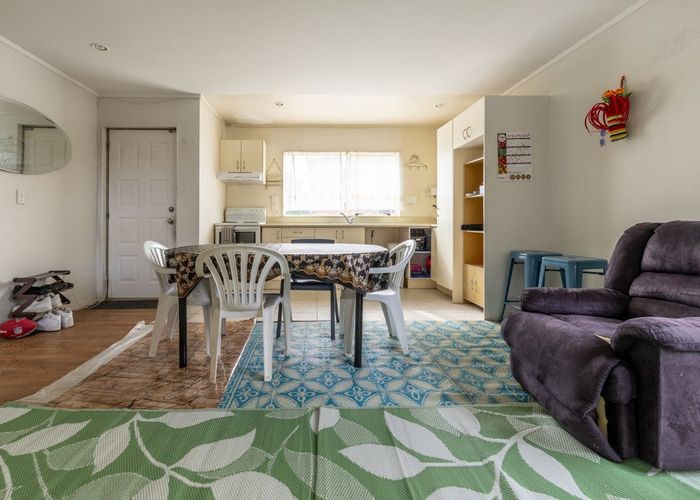  at 9 Kora Avenue, Ranui, Auckland