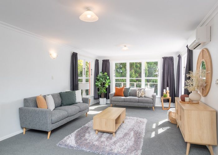  at 231 Whites Line East, Waiwhetu, Lower Hutt, Wellington