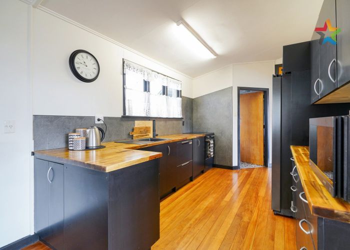  at 96 Stuart Street, Hawthorndale, Invercargill