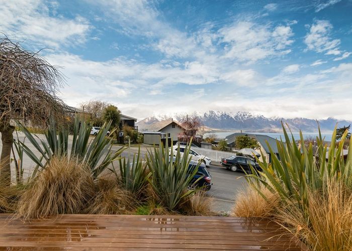  at 18 Greenstone Place, Fernhill, Queenstown