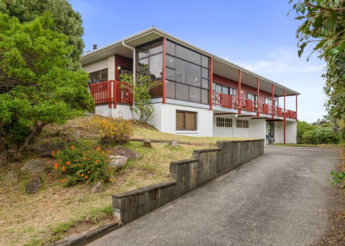  at 15 Frimley Terrace, Waikanae Beach, Waikanae