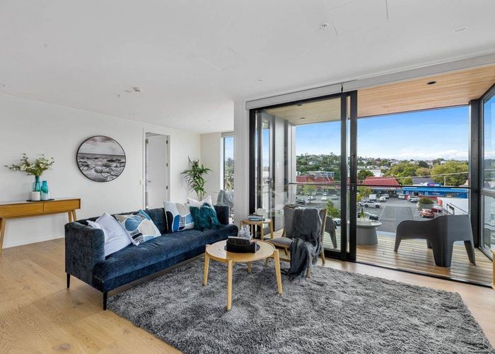  at 205/32 Anzac Road, Browns Bay, North Shore City, Auckland