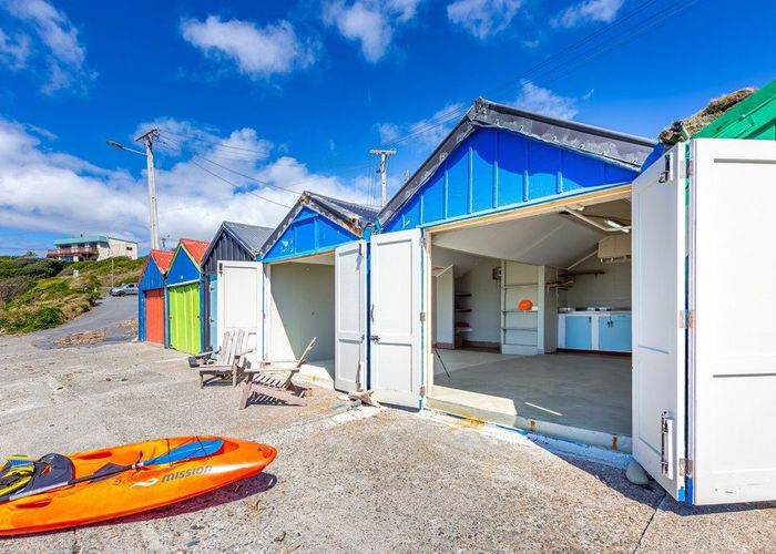  at 4 & 5 South Beach Road, Titahi Bay, Porirua, Wellington