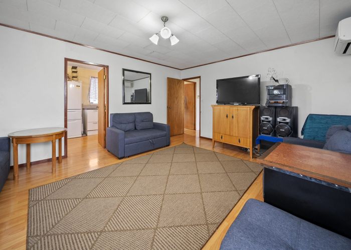 at 80 Ferndown Avenue, Papatoetoe, Manukau City, Auckland