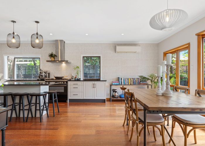  at 81 Glandovey Road, Fendalton, Christchurch City, Canterbury