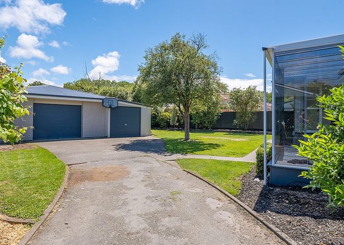  at 9 Barclay Place, Burwood, Christchurch