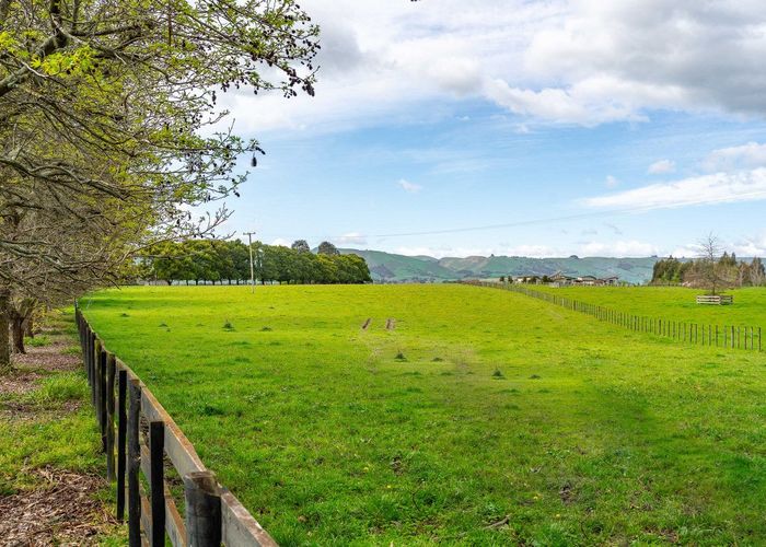  at 715B East Taratahi Road, Masterton