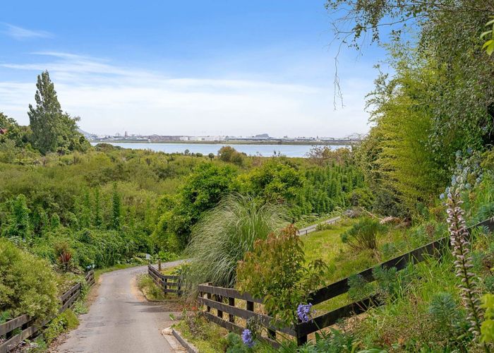  at 10C  Matapihi Station Road, Matapihi, Tauranga, Bay Of Plenty