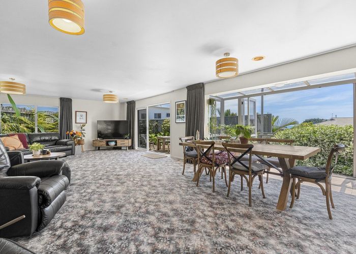  at 8 Chatswood Grove, Fitzroy, New Plymouth, Taranaki