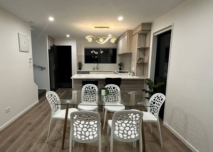  at 3 Harris Road, Mount Wellington, Auckland City, Auckland