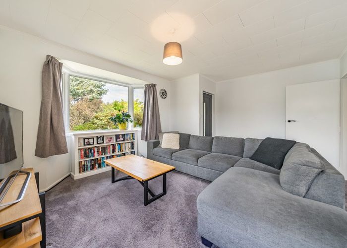  at 37 California Drive, Totara Park, Upper Hutt