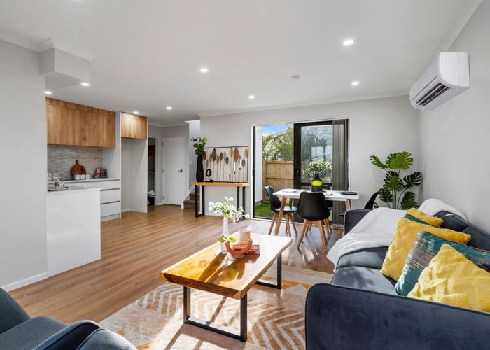 For sale 26E Christmas Road, Manurewa, Manukau City, Auckland homes